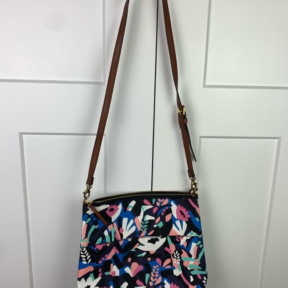 Fossil Fiona Crossbody Purse Black Floral Print Faux Leather Large - Picture 3 of 9